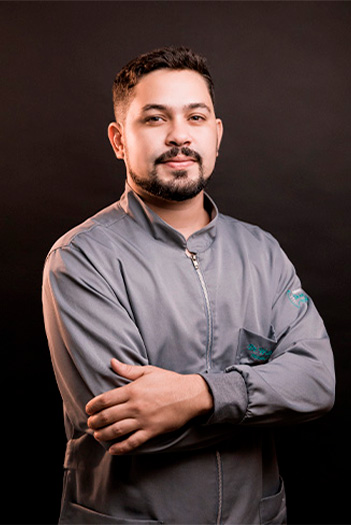 ЕГОР МАКСИМОВ